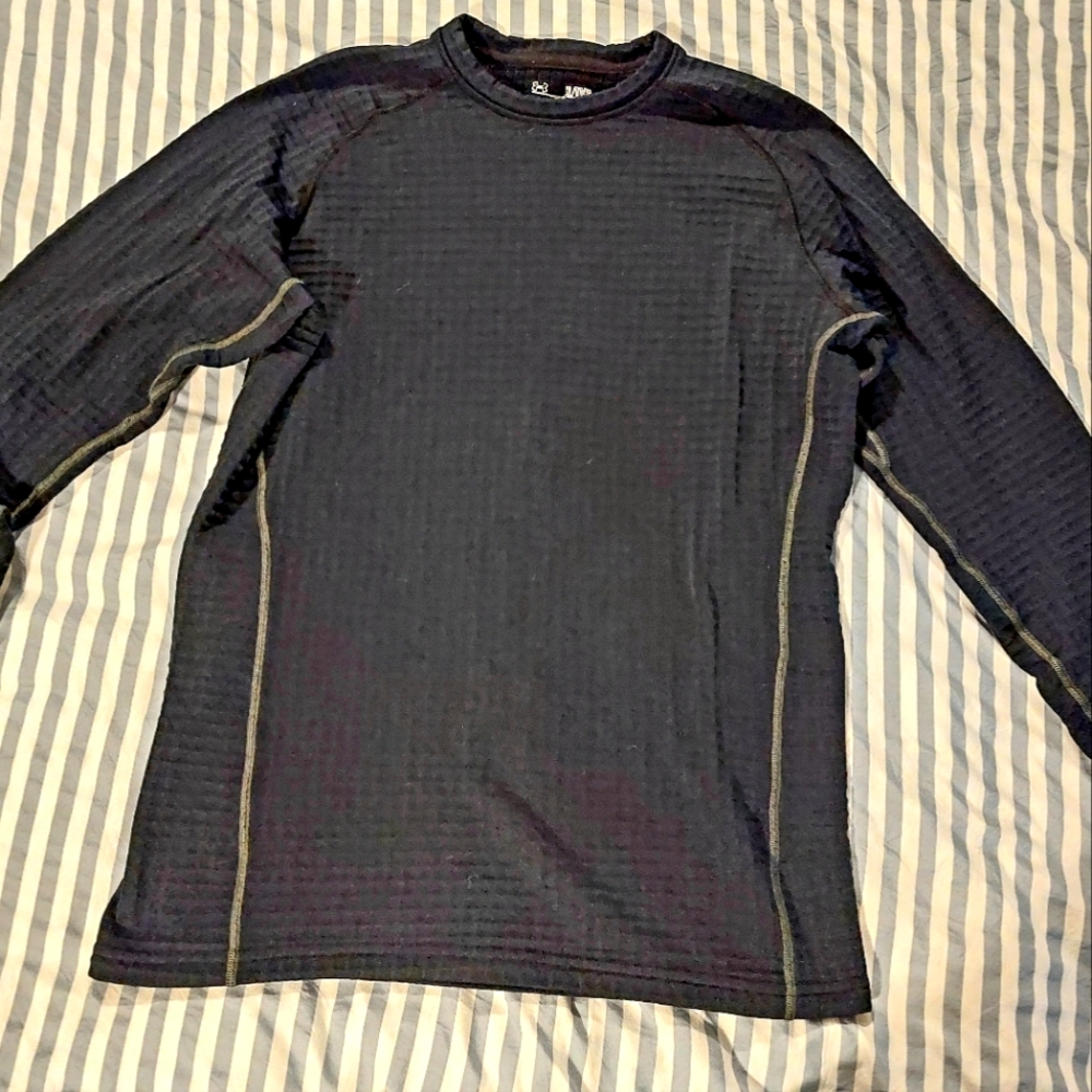 XL black Under Armor 4.0 BaseLayer shirt
